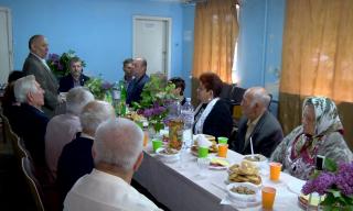 Військовий вальс, солдатська каша і спогади про роки війни: у Заводському районі пройшла традиційна зустріч ветеранів